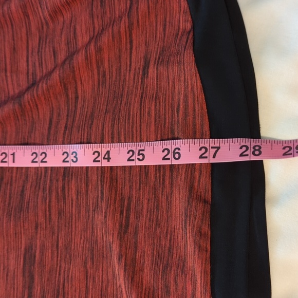 Rust and black tunic - Picture 8 of 9